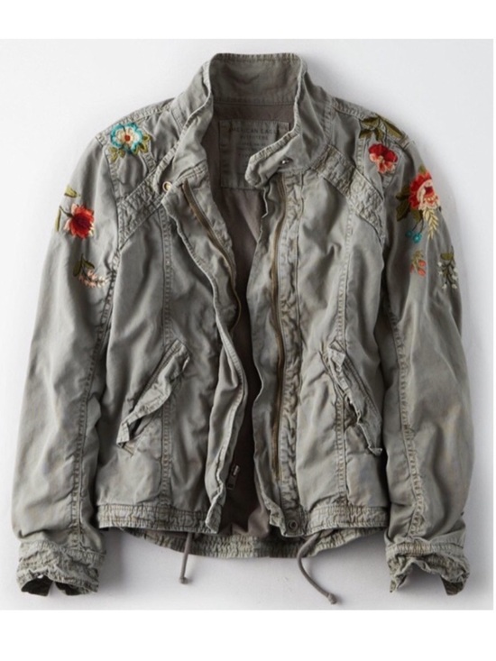 American Eagle Outfitters Jackets & Blazers - American Eagle Boho Floral Embroidered Military Army Utility Jacket M